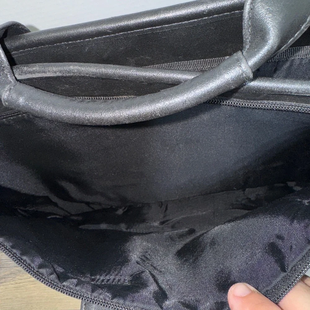 Men's Black Leather Laptop Briefcase with Multiple Pockets and Zippers